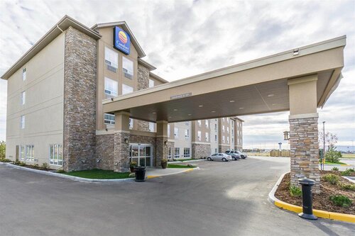 Comfort Inn & Suites Edmonton International Airpor