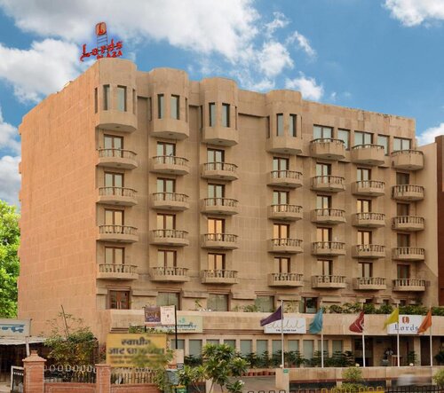 Hotel Lords Plaza