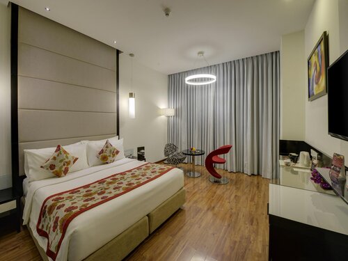 E Hotel, Chennai