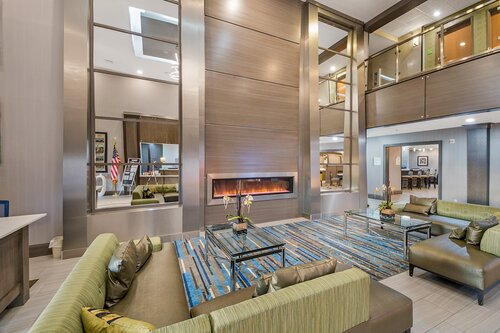 Holiday Inn Longview - North