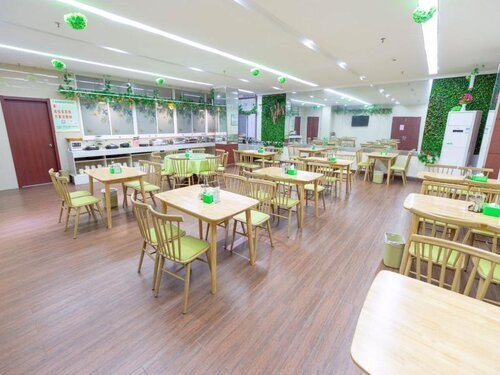 GreenTree Inn ZHenjiang Jurong Yalong Business Hot