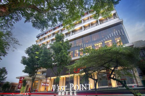 West Point Hotel Bandung