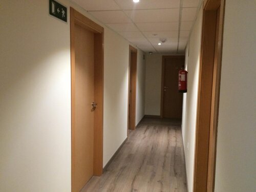 Hostal Europa House Village