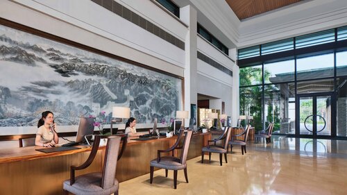 Crowne Plaza Hailing Island