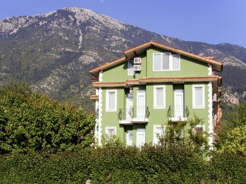 The Green Valley Hotel