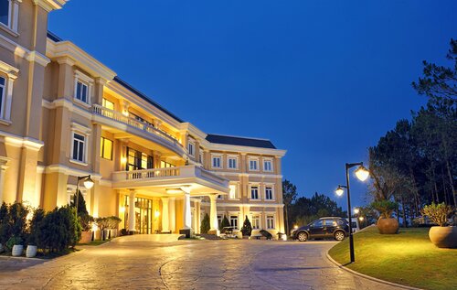 Dalat Edensee Lake Resort & Spa