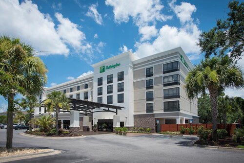 Holiday Inn Pensacola University Area