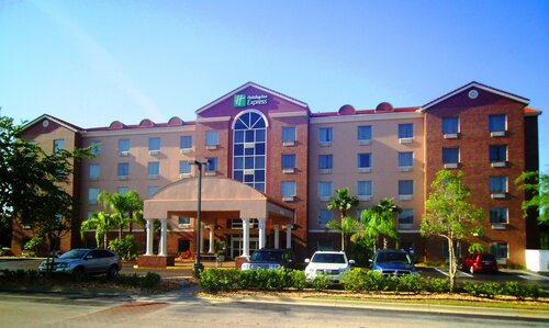 Holiday Inn Express & Suites Orange City - Deltona