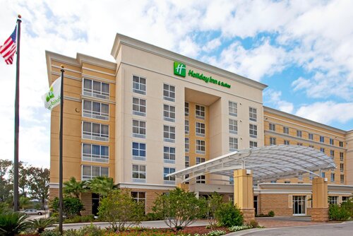 Holiday Inn Hotel and Suites Orange Park Wells Rd.