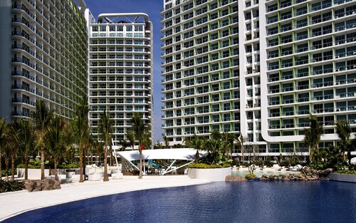 Siglo Suites @ The Azure Urban Resort Residences
