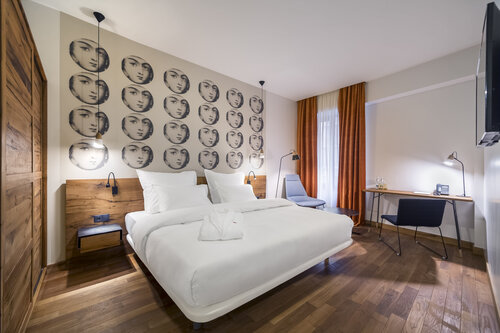 Shota@Rustaveli Boutique Hotel