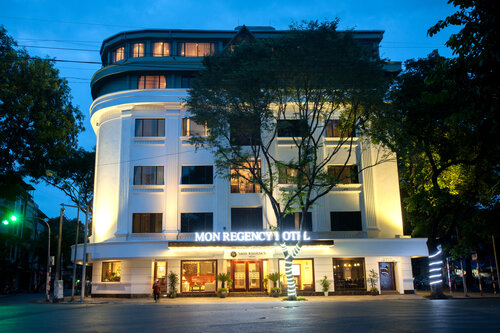MON REGENCY HOTEL