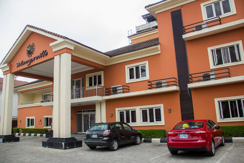Manyxville Hotel & Suites