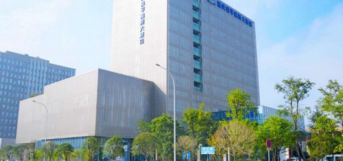 Days Hotel & Suites Liangping