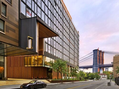 1 Hotel Brooklyn Bridge