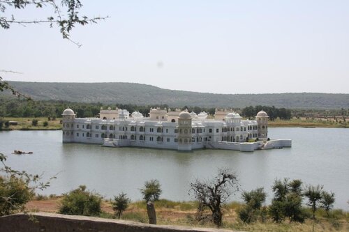 Lake Nahargarh Palace Chittorgarh A Justa Resort