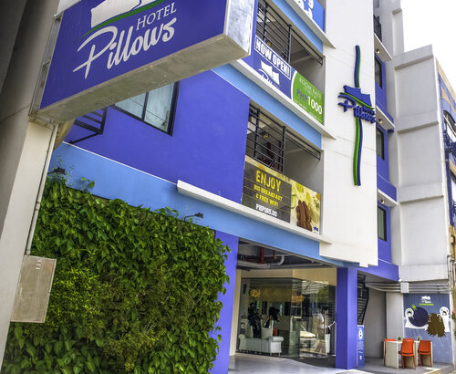 Pillows Hotel