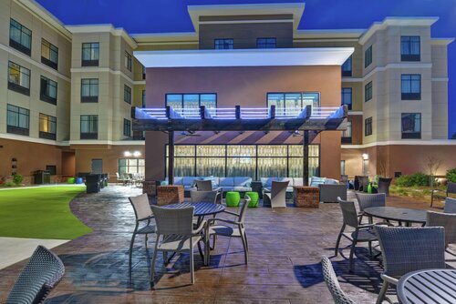 Homewood Suites by Hilton Savannah-North/Airport,