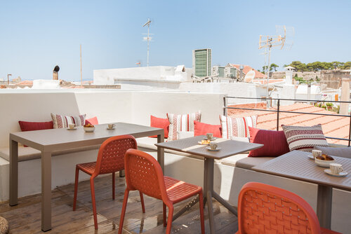 Cressa Suites – Adults Only