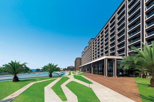 Ryugujo Spa Hotel Mikazuki Fujimitei