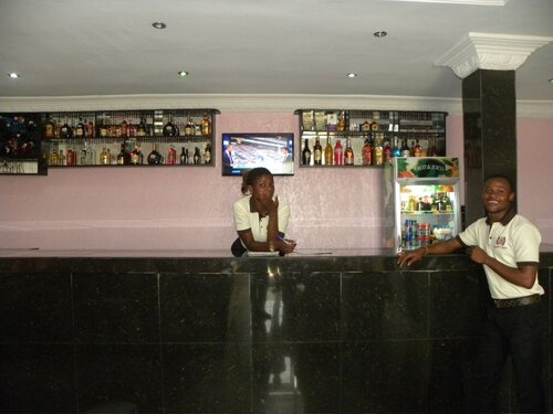 Golden King Apartments