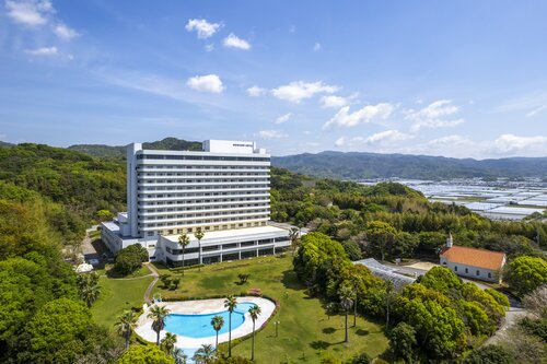 Mercure Kochi Tosa Resort & Spa