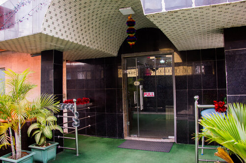 Downtown Royal  Ikeja