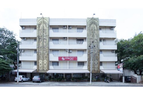 Treebo Komfort Suites, Mysore
