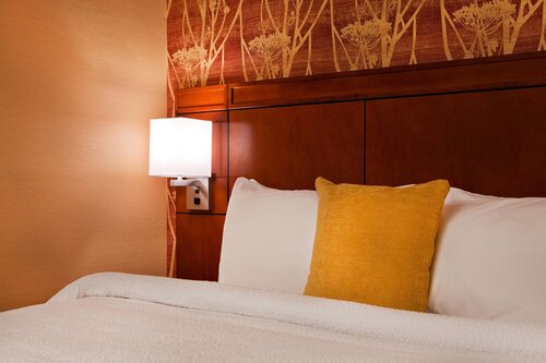 Courtyard Syracuse Downtown at Armory Square