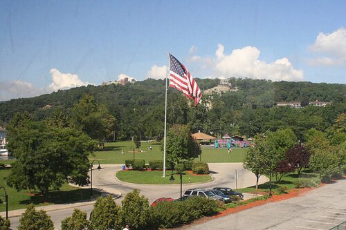 Holiday Inn Express Suites Peekskill-Lower Hudson