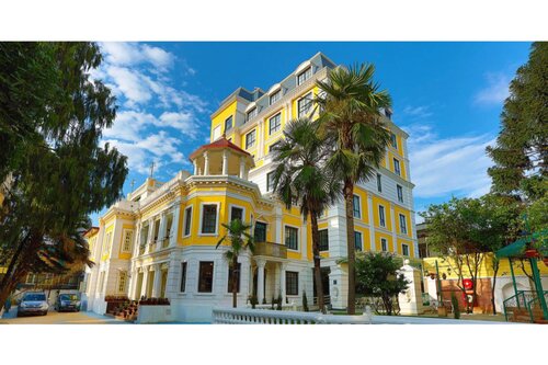 Maya Manor Boutique Hotel by KGH Group