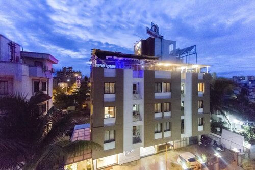 Fabhotel Imperio Baner