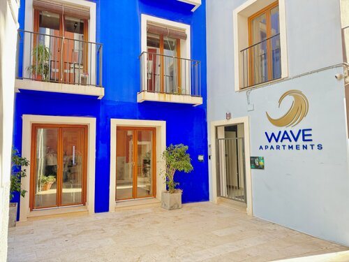 WAVE APARTMENTS