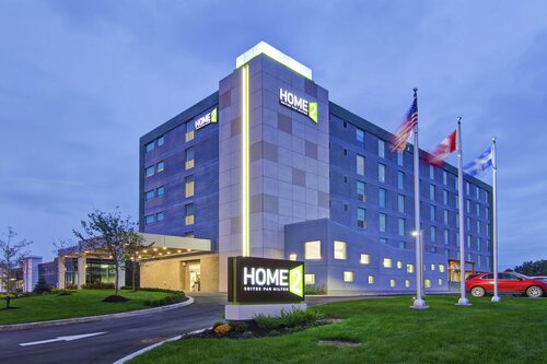 Home2 Suites by Hilton Montreal Dorval