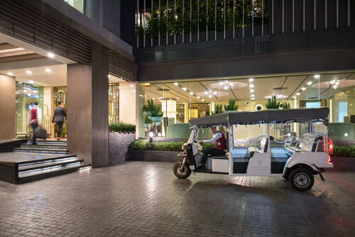 Solitaire Bangkok Sukhumvit 11