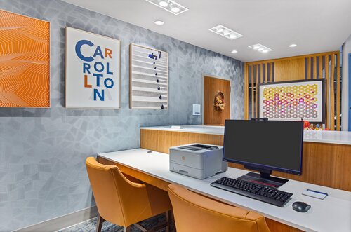 Holiday Inn Express and Suites Carrollton West