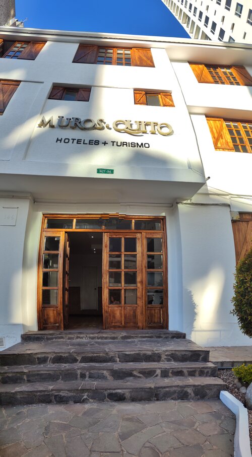 Muros Quito