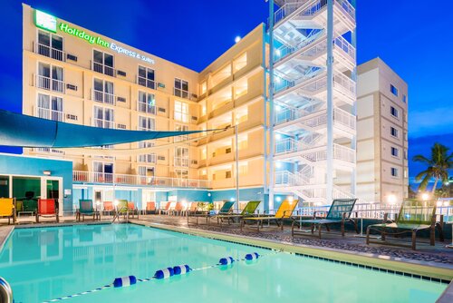 Holiday Inn Express and Suites Nassau