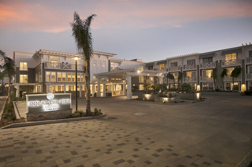 Inn at the Pier Pismo Beach, Curio Collection by H