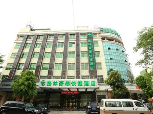 GreenTree Inn Guangdong Airport Huaxi Road Express