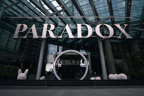 Paradox Vancouver