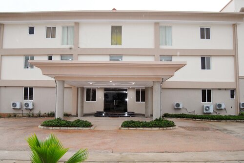 Yewa Frontier Hotel