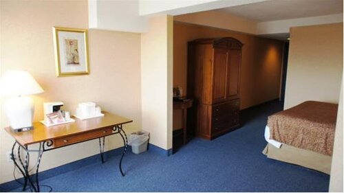 Imperial Hotel And Suites