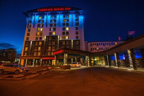 Carriage House Hotel & Conference Centre