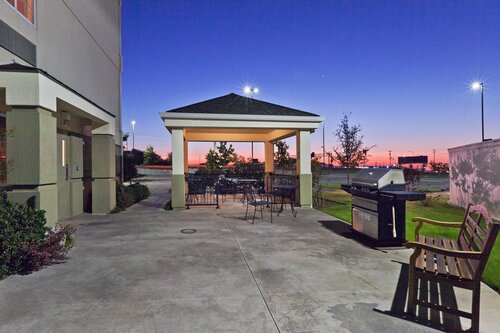 Candlewood Suites Wichita Falls Maurine St