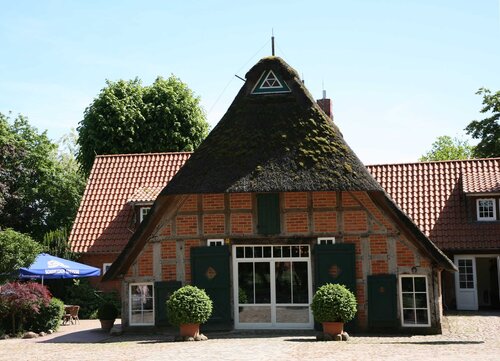 Dreimädelhaus Bremen Hotel & Restaurant