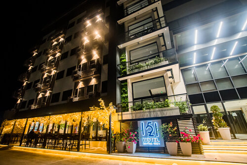 1521 Hotel + Spa