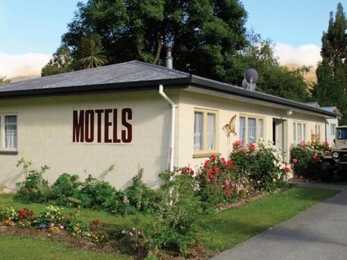 Burkes Pass Country Motel