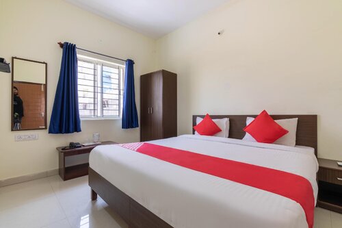 OYO 19749 New Shelton Suites