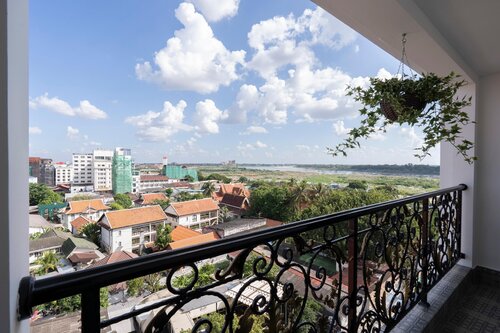 SureStay by Best Western Vientiane